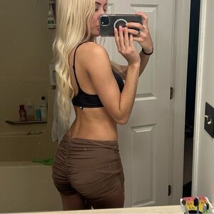 Honeybum Ruched Shorts